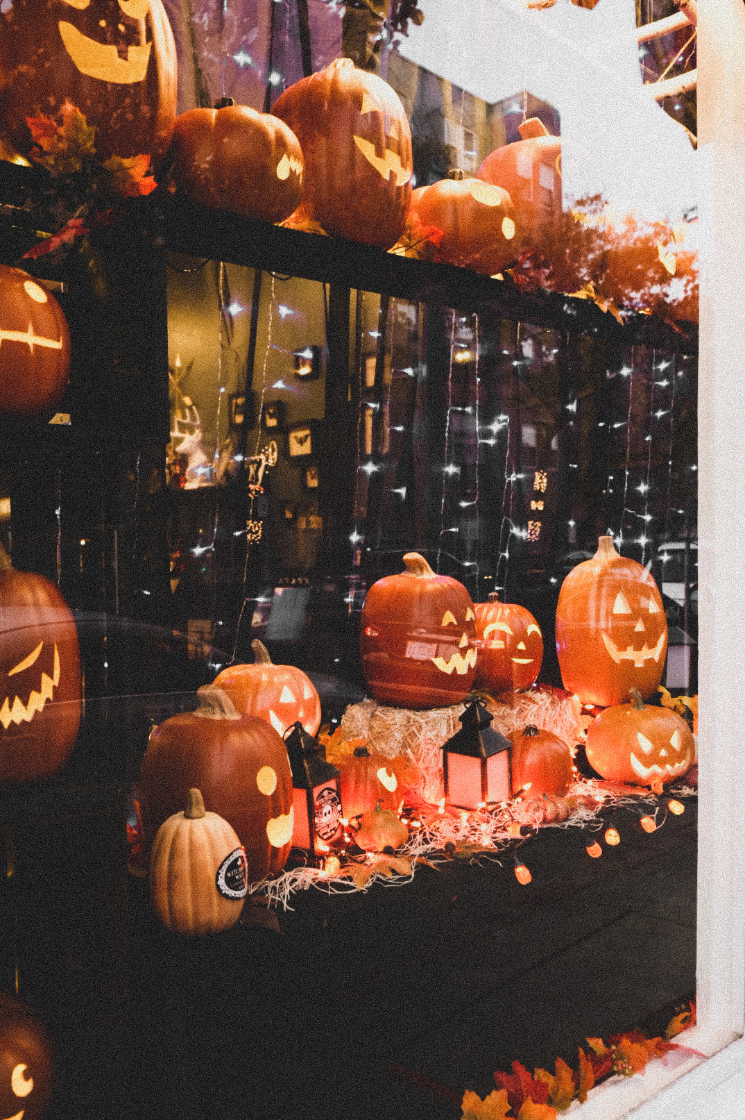 How To Visit Salem, Massachusetts For Halloween bellawilde